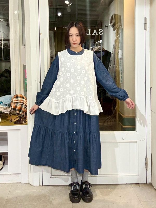 長袖蛋糕排扣牛仔洋裝 