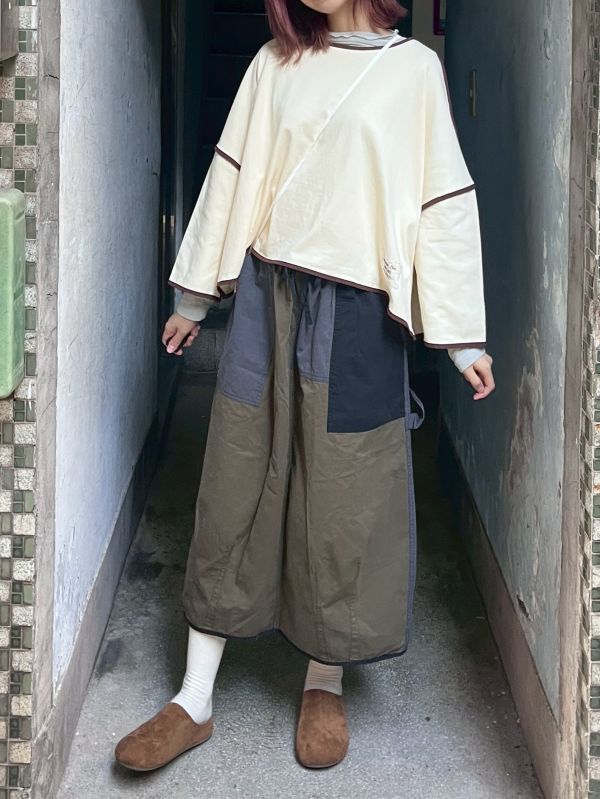 軍綠綁帶拼接燈籠長裙 