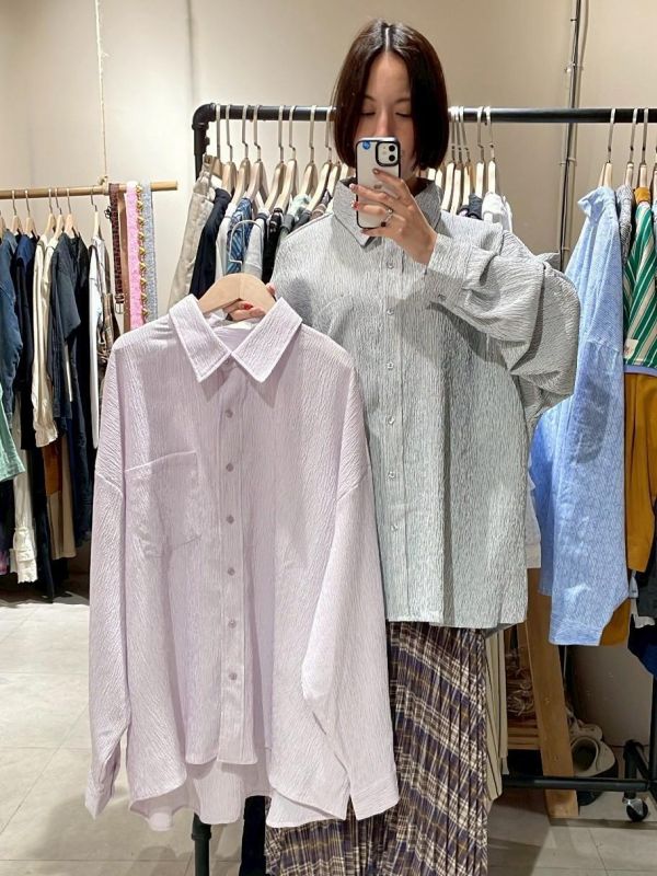 細直條紋皺皺布落肩寬版襯衫 