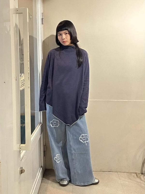 抽鬚立體花伸縮腰牛仔褲 