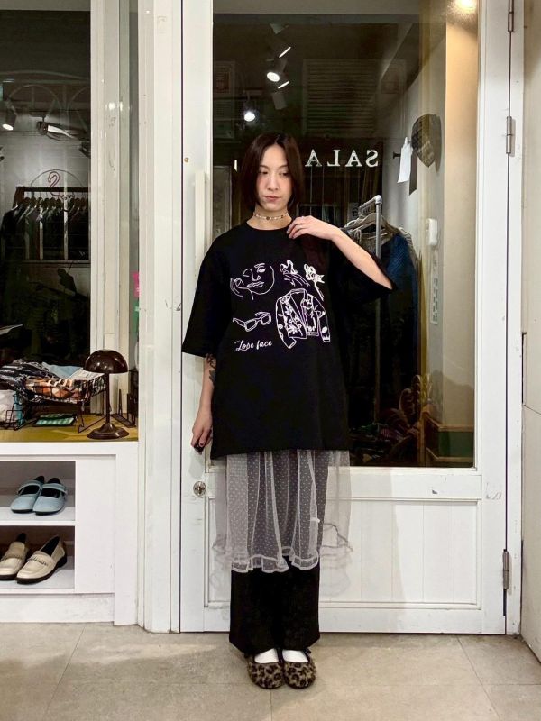 外套眼睛鞋子刺繡tee 