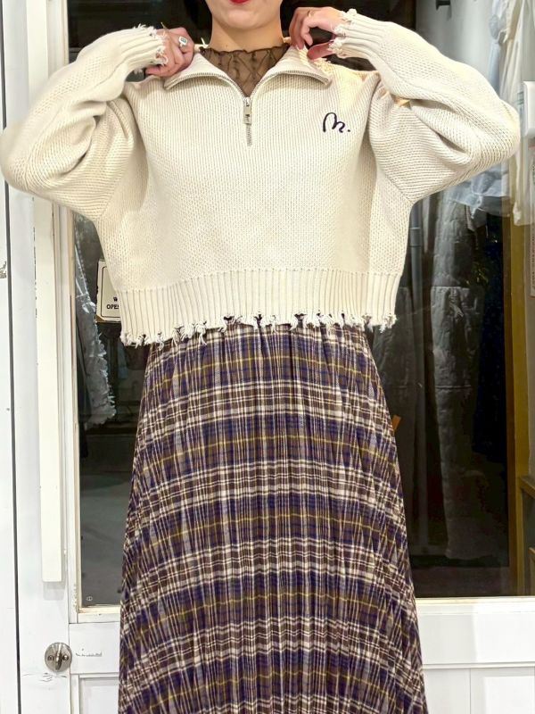 破壞感拉鏈短板針織上衣 