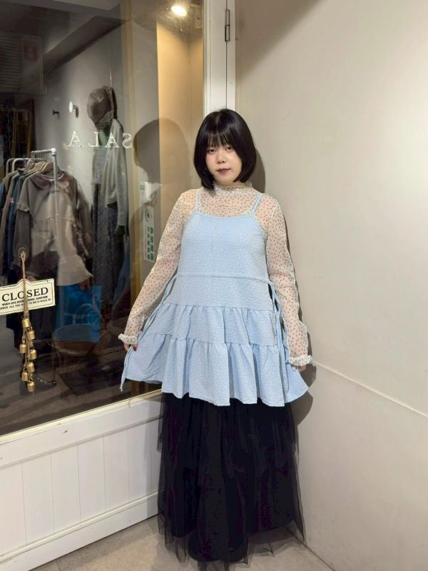 滿版立體花壓紋鬆緊吊帶背心 