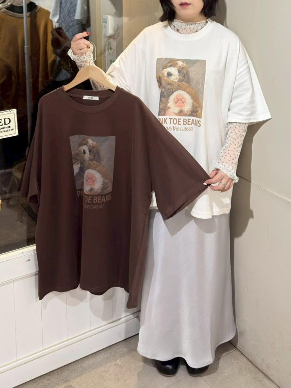 狗狗腳掌字母落肩tee 