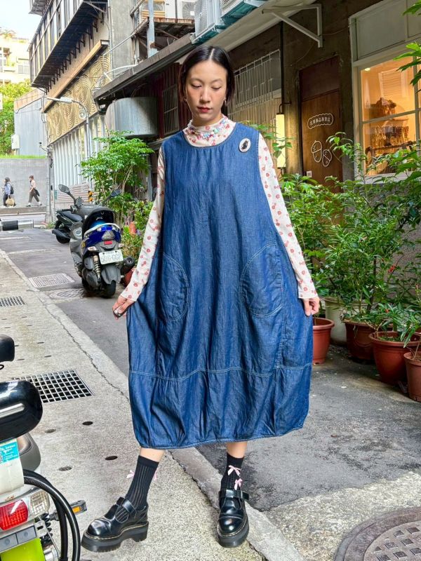 花苞氣球下擺牛仔背心裙 