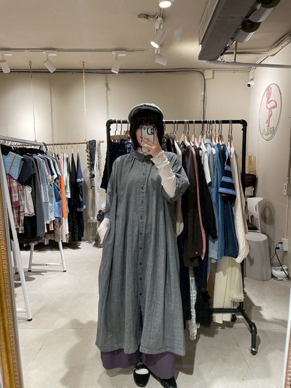 寶寶棉雙層紗泡泡袖灰排扣洋裝 