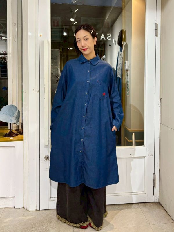 蘑菇刺繡長版牛仔襯衫洋裝 