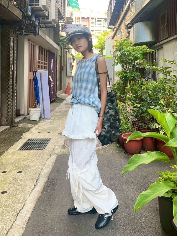 個性刷刷布捲邊短裙多層次抽繩雙口袋長褲 
