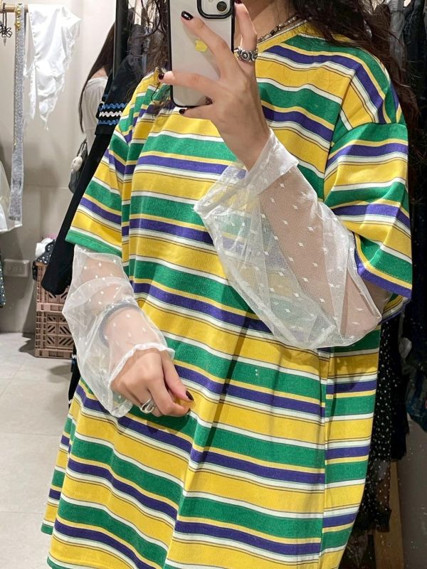 撞色條紋拼接波點假兩件落肩寬鬆上衣 