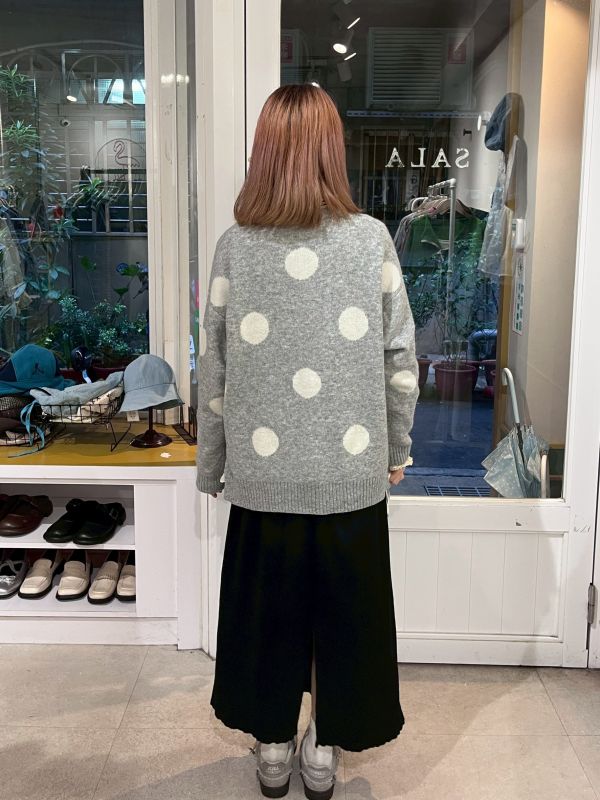 圓點前短後長針織排扣外套 