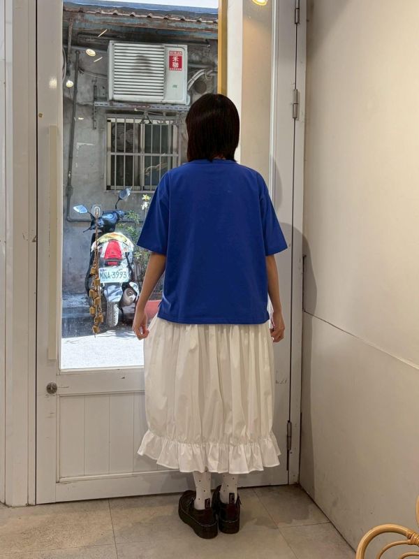 拼布直紋雲朵小狗鼻造型鈕釦側開衩前短後長上衣 