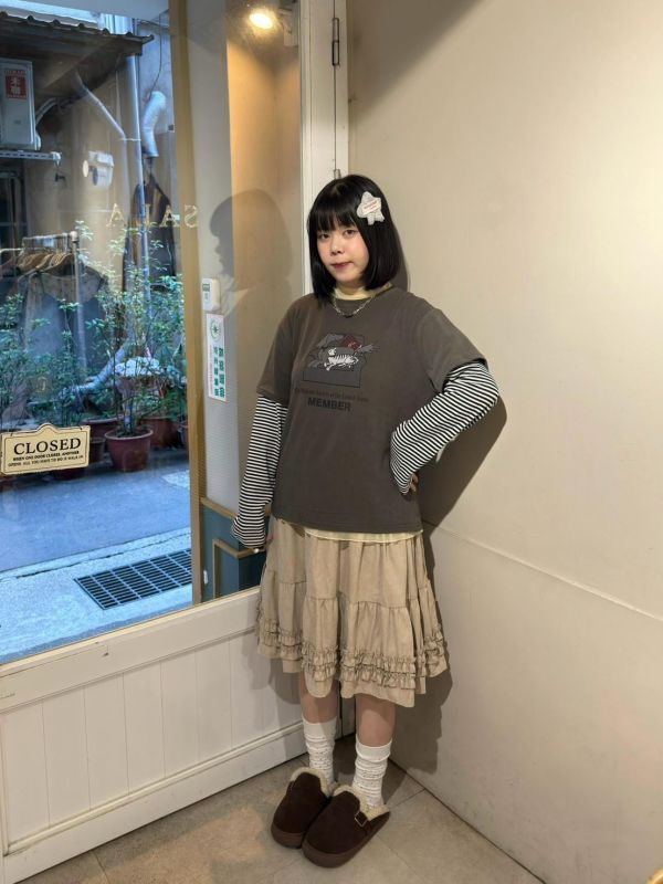 沙發貓狗假兩件條紋拼袖tee 