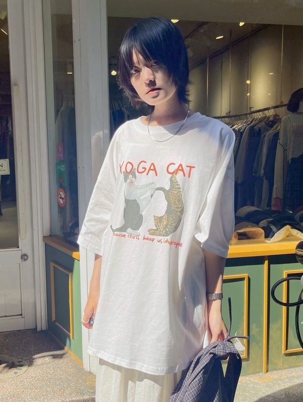 Yoga cat 瑜伽貓oversize圖T 