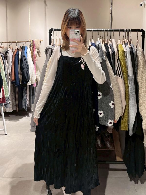 皺皺絲絨可調節吊帶長裙 