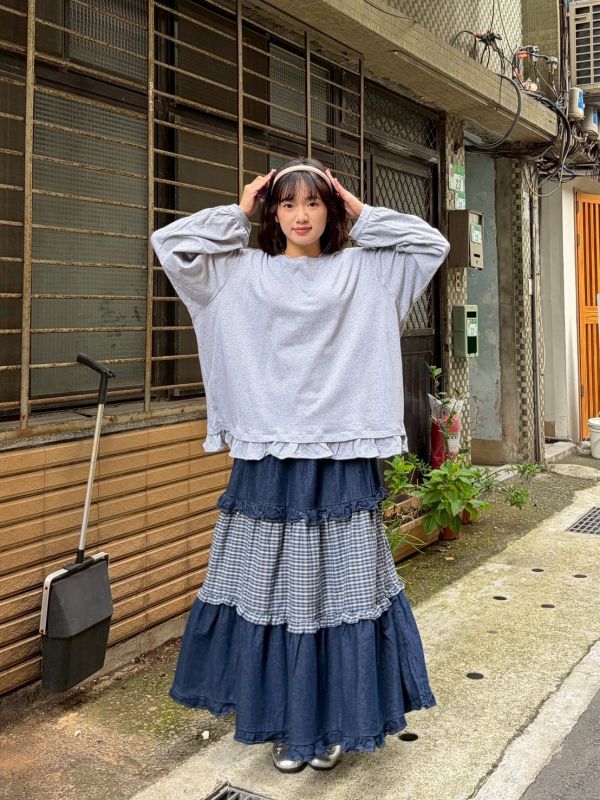 荷葉邊下擺休閒上衣 