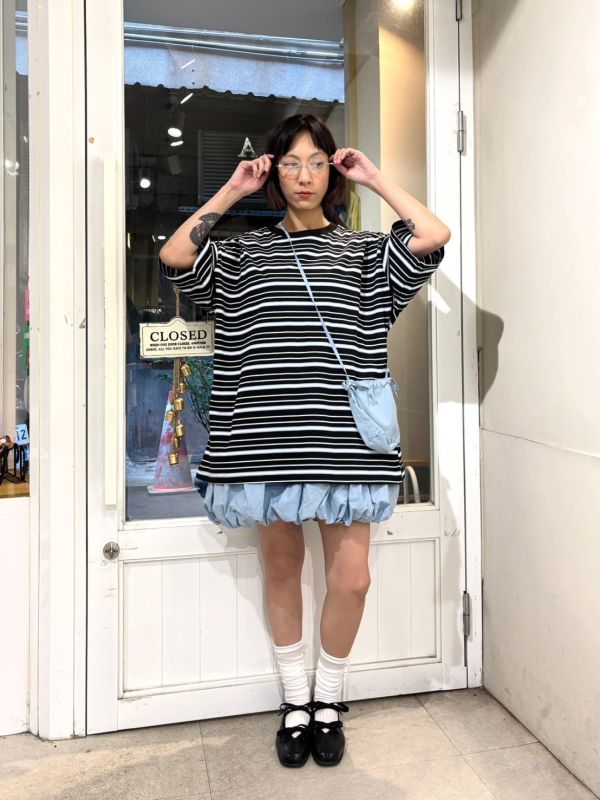 黑色滾邊領三色條紋tee 