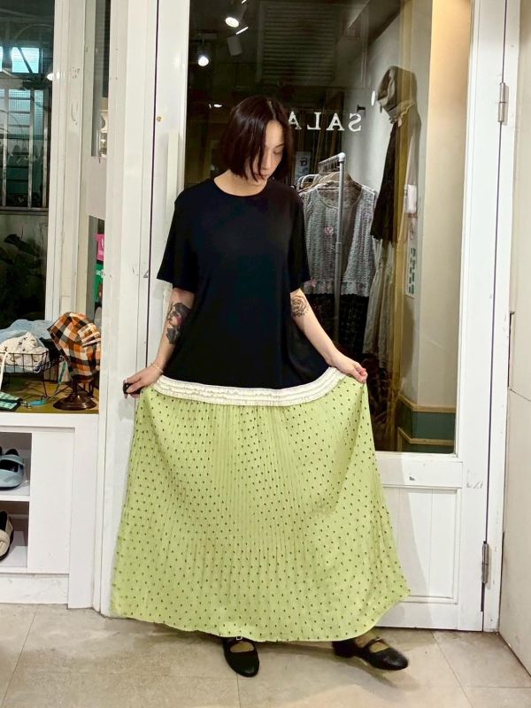 皺皺彈性草綠色長裙 