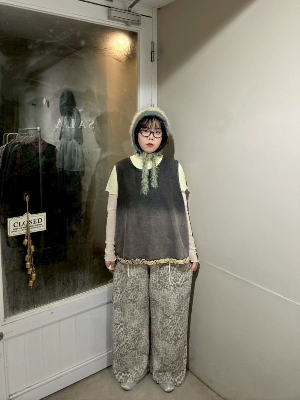 淺色豹紋抽繩長褲 