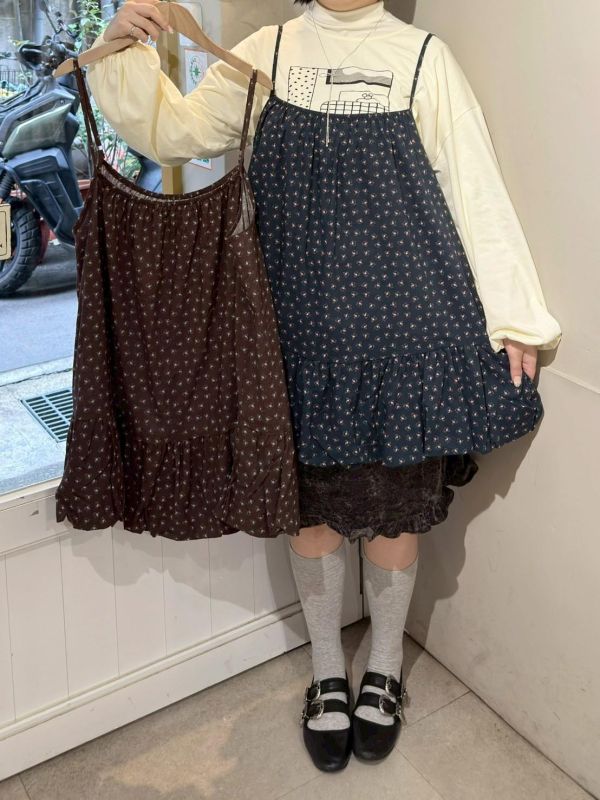 氣球下擺小花鬆緊吊帶背心 