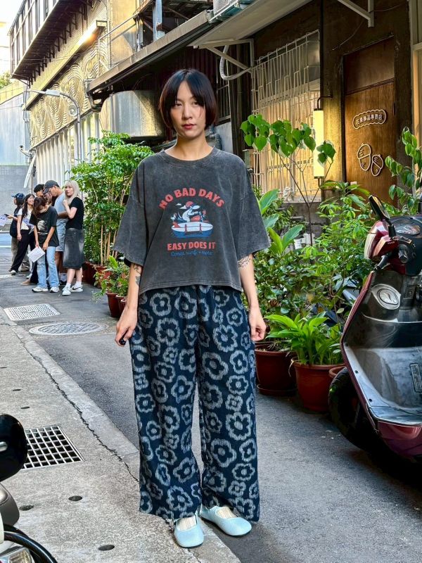No bad days狗狗騎車短版tee 