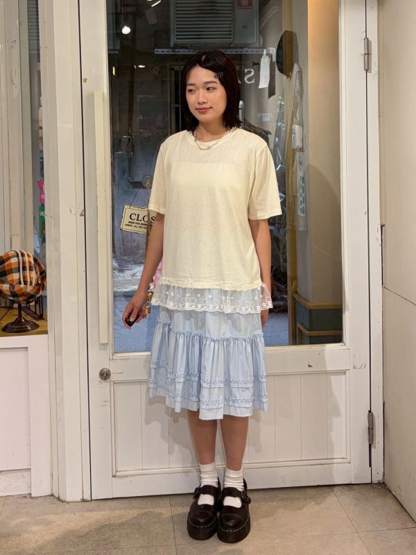 夏日休閒拼接蕾絲下擺Tee 