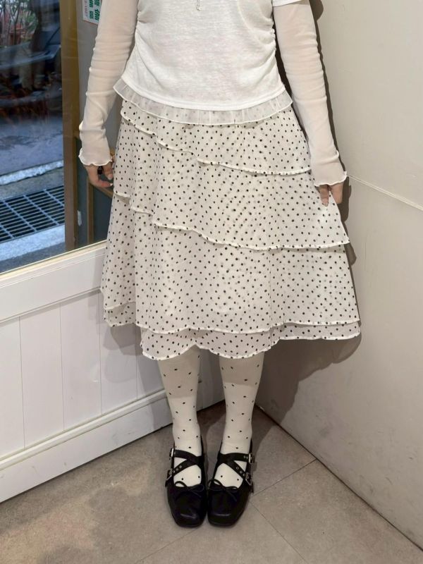 點點斜邊荷葉下擺鬆緊腰五分裙 