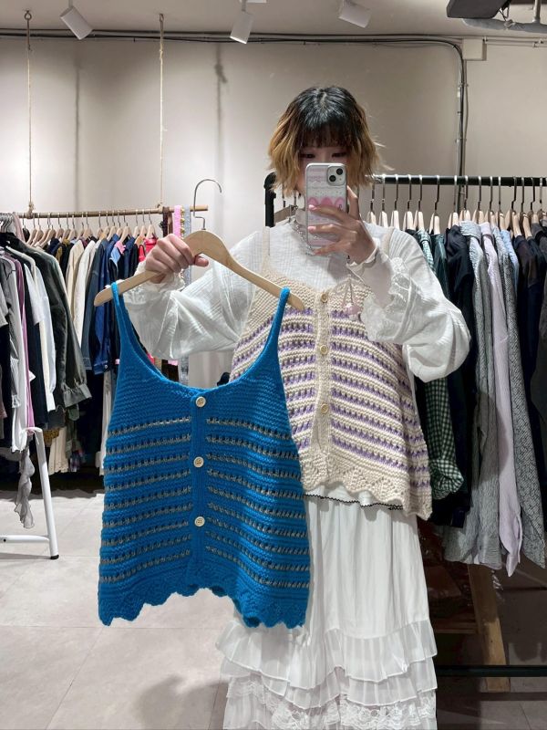 粗毛線針織撞色鈕扣背心 