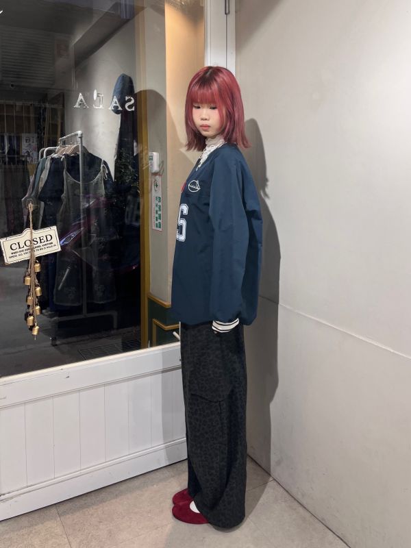 V領刷刷布縮口長袖球衣 