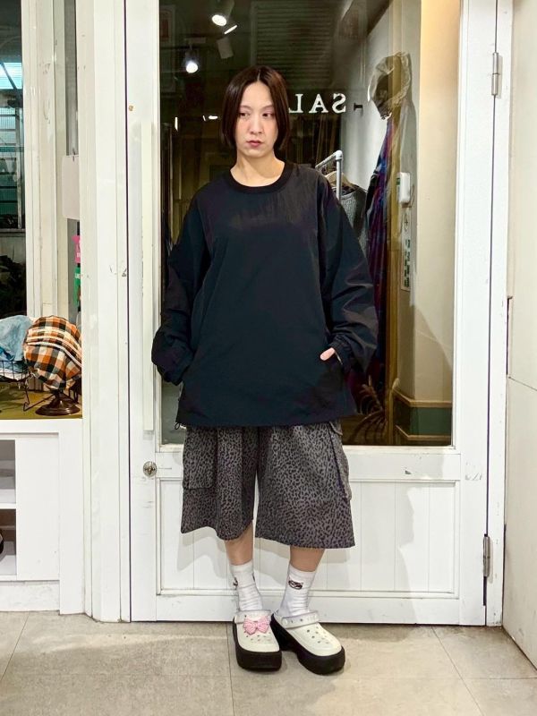 刷刷布下擺抽繩上衣 