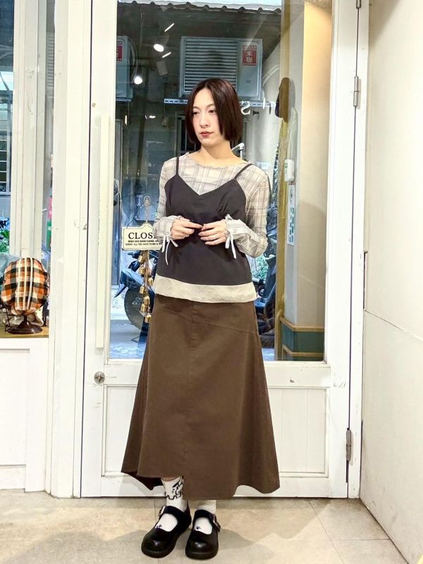 下擺透膚紗拼接吊帶背心 