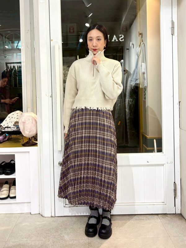 破壞感拉鏈短板針織上衣 