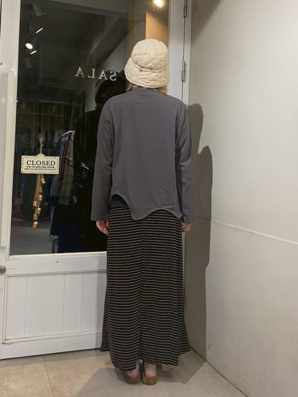 造型波浪下擺長袖上衣 