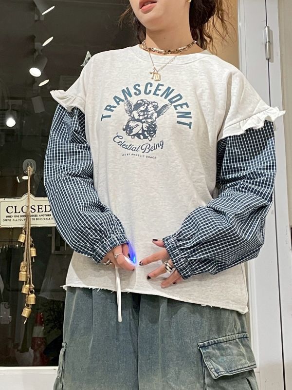 假兩件小天使棉質上衣拼接格紋不收邊縮口袖上衣 