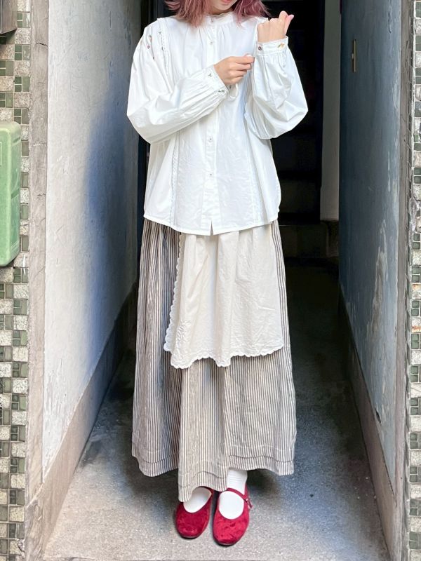 拼布蕾絲層次傘擺長裙 