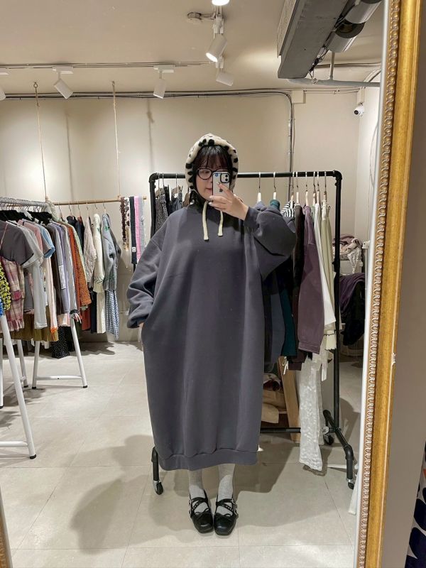 棉質加絨寬鬆繭型長洋裝 