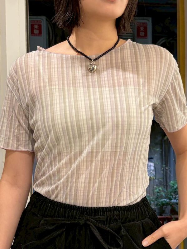 彈性細條紋微透膚上衣 