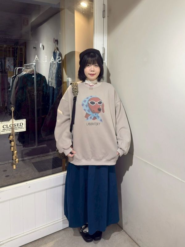 時髦臘腸狗落肩大tee 