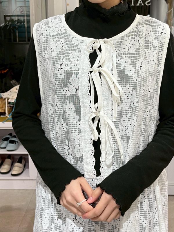 正反兩穿鏤空蕾絲綁帶長版罩衫背心 