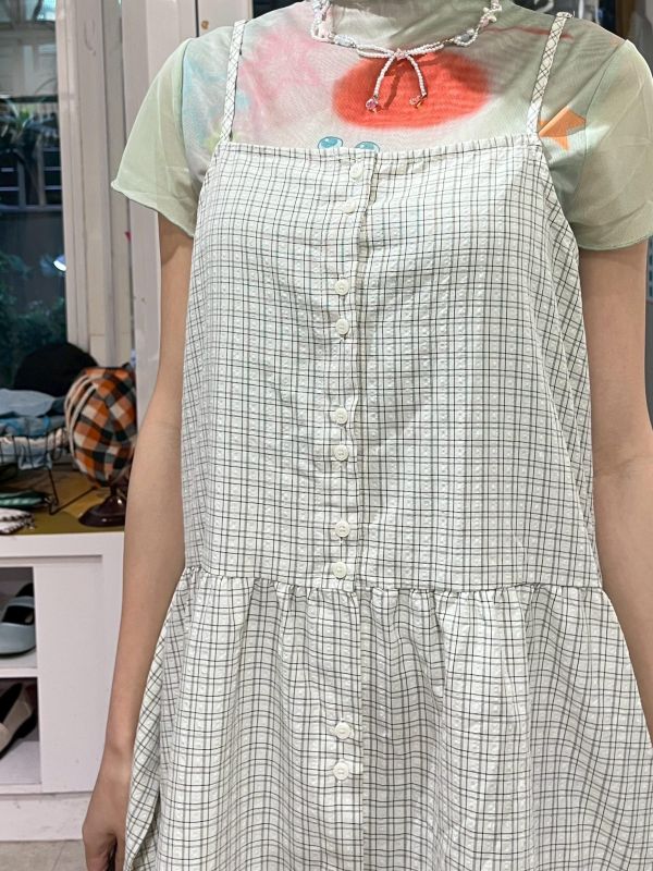 側綁帶格紋排扣吊帶背心裙 