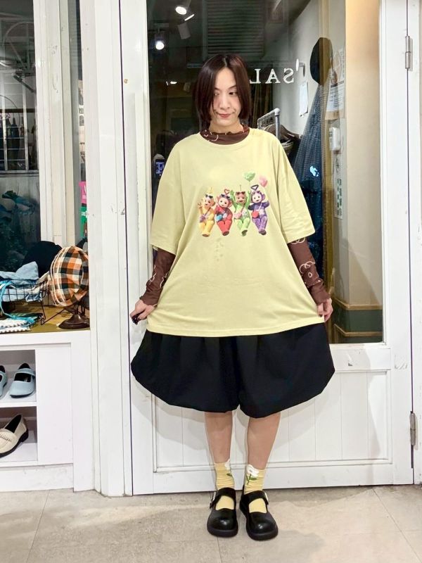 刷刷布氣球五分寬褲裙 