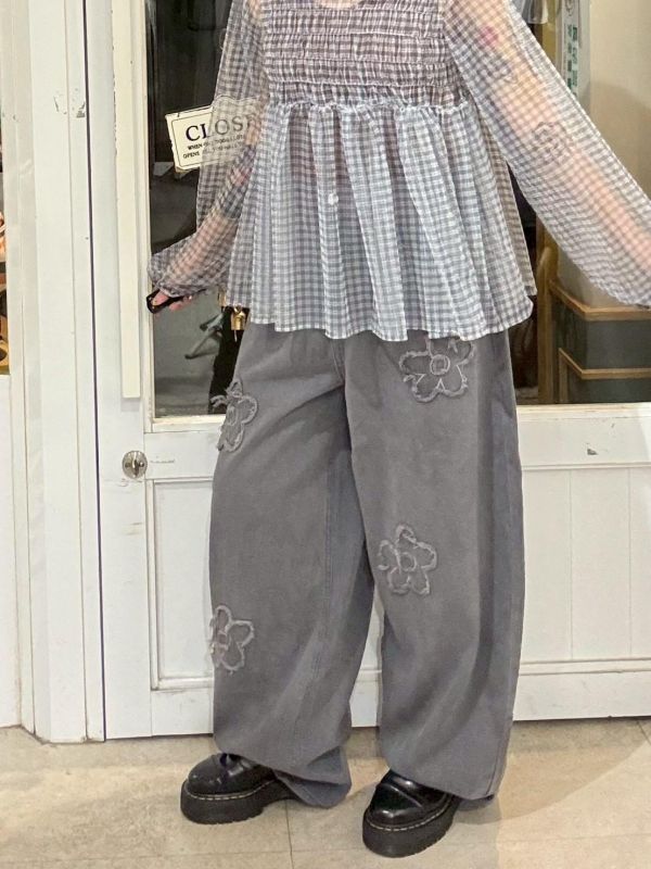 立體不收邊花朵牛仔褲 