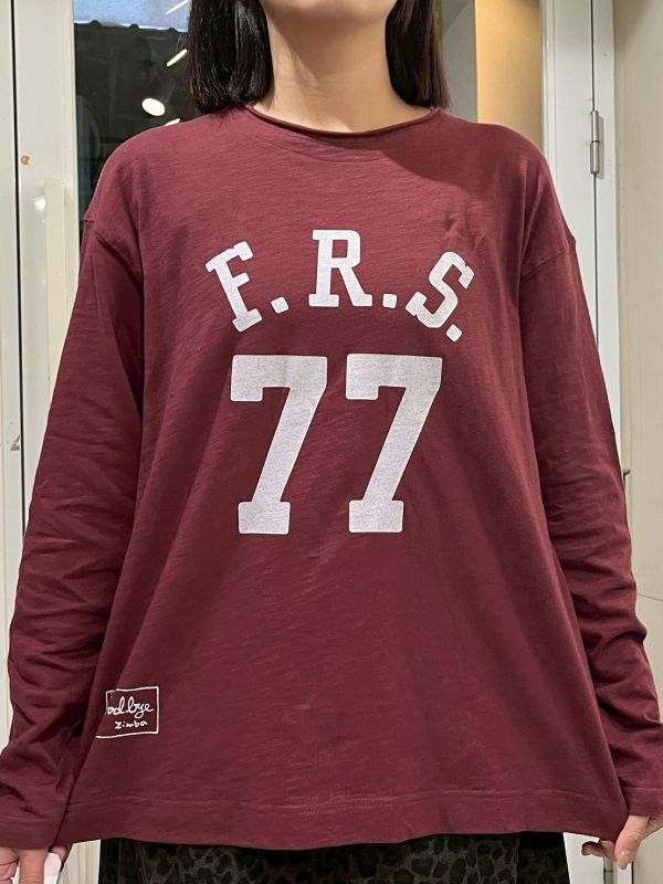 77號棉質親膚捲邊遠領上衣 