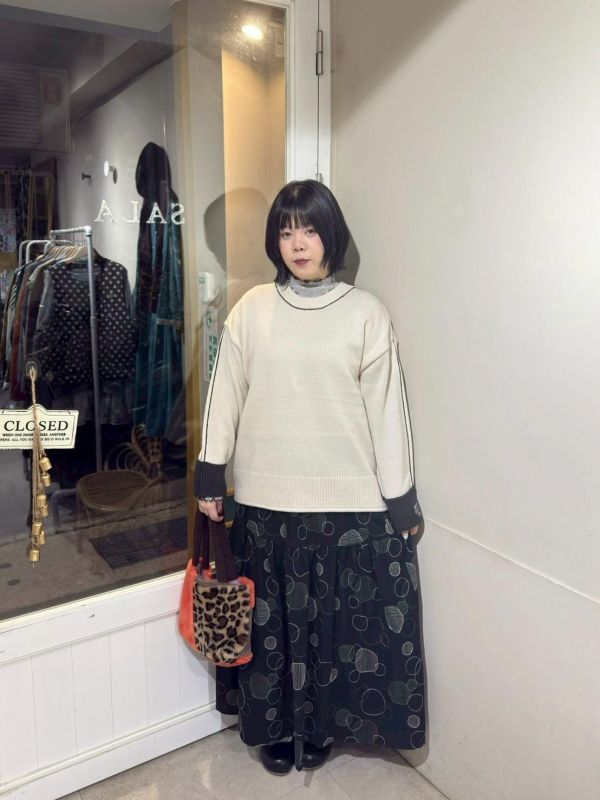 圓點線條抽繩傘狀長裙 