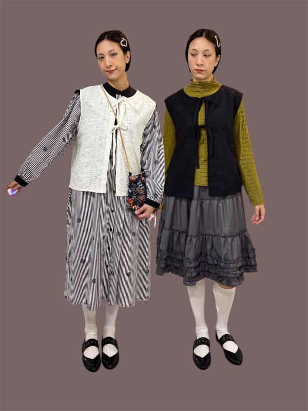 鏤空蕾絲綁帶背心 