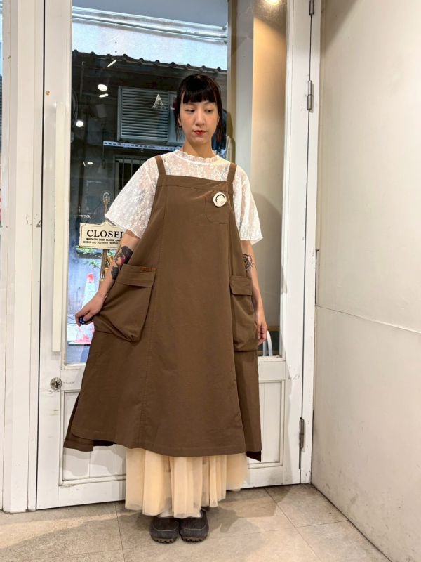 兩面穿娃娃臉別針開衩吊帶背心裙 