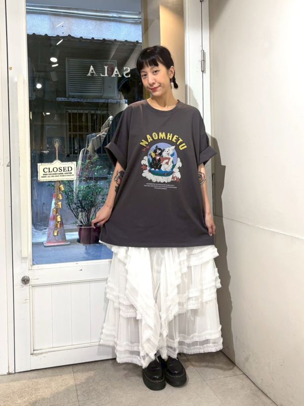 NAOMHETU黑白狗狗 tee 