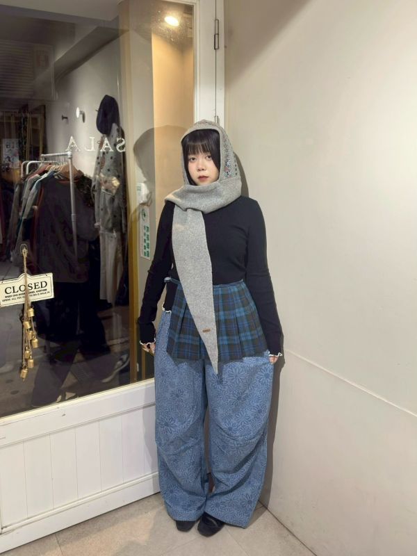 滿版花朵鬆緊腰抽繩打摺長褲 