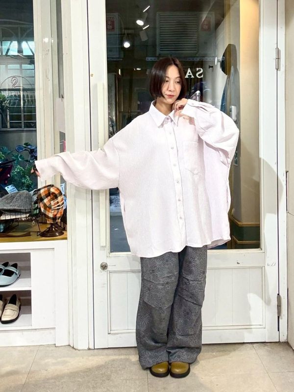 細直條紋皺皺布落肩寬版襯衫 