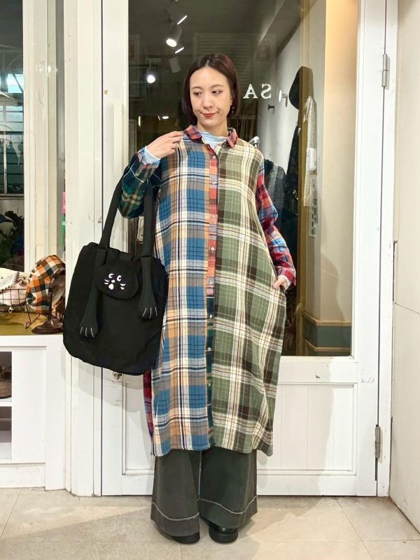 拼接格紋長版襯衫洋裝 