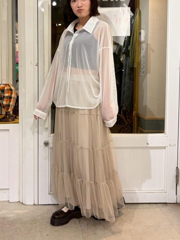 側邊魚骨抽皺直紋透膚襯衫 